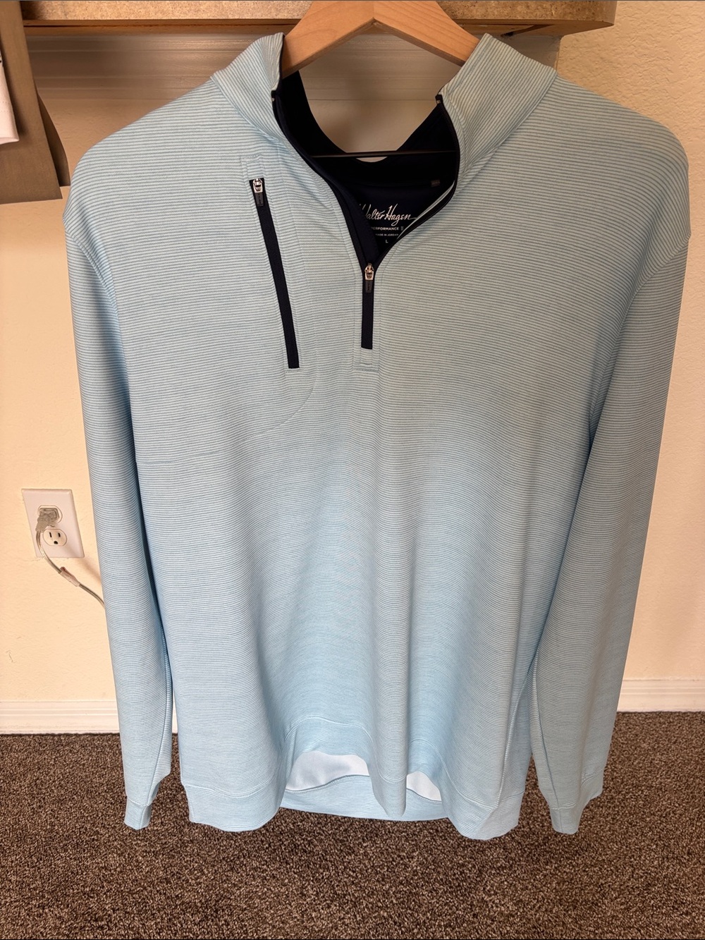 Walter Hagen Light Blue Quarter-Zip Pullover with Navy Trim